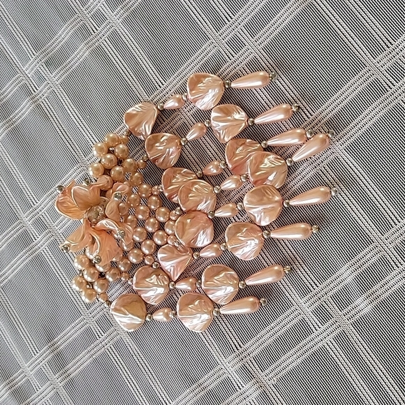 Peachy Pink Beaded Hair Barrette - Picture 1 of 5